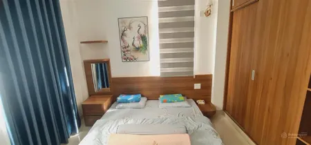 Cần bán căn liền kề sân vườn, đã hoàn thiện full nội thất cao cấp. cọc xong đợi có sổ đi công chứng