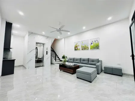 Độc nhất vô nhị! nguyễn chí thanh, nhà mới, tháng máy, ngõ 3 gác, 60m ô tô đỗ, ở ngay, 45m2*6t