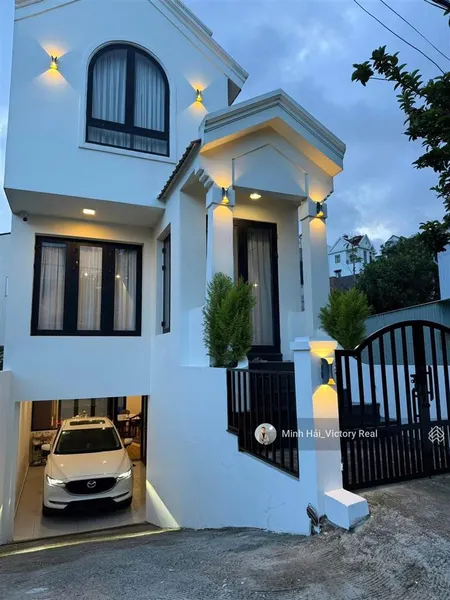 Bán villa 2 mặt tiền xe hơi kqh ngô quyền, p. 6, phường cam ly, đà lạt