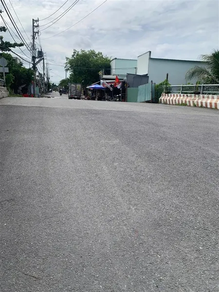 Bán đất an phú đông 157m ( 8.2m x 19m) mặt tiền xe tải thông đất đẹp giá tốt