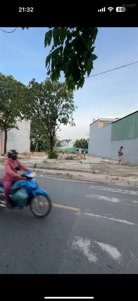Mt ngay ngã nga huỳnh thị na, đông thạnh, hóc môn, (5,2x20) vị trí ngon kd ok giá cực tốt