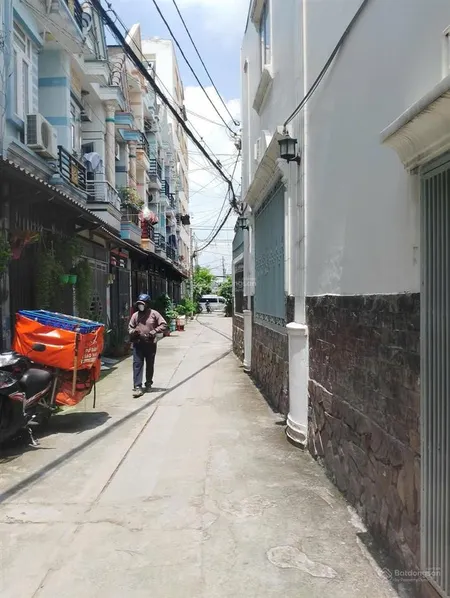 Bán nhà hướng tây nam bùi văn ngữ giá rẻ