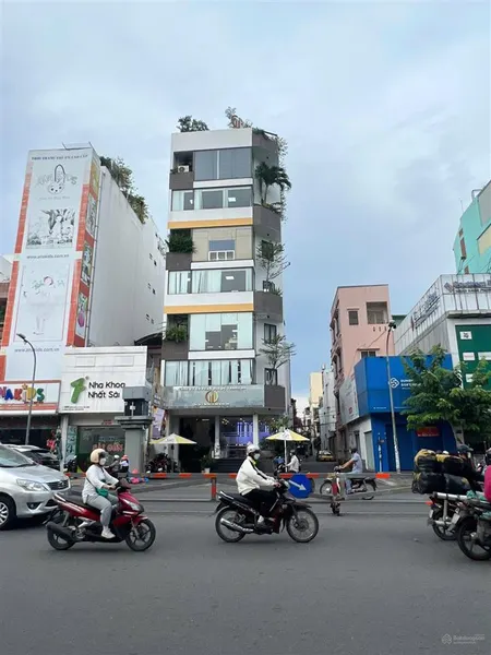 Ra gấp trong tuần 5x20m, 17 tỷ mặt tiền đường bàu cát dòng tiền ổn định