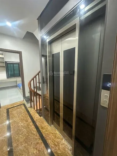 Lô góc 6 tầng thang máy vạn phúc 52m, ô tô đỗ cửa, kinh doanh dòng tiền, giá chỉ 13.7 tỷ