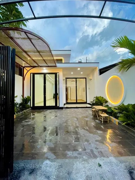 Bán nhanh nhà mới hoàn thiện 6x21m vị trí đẹp tại hóc môn đường oto