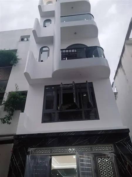 Nhà đẹp khu phân lô thiết kế tinh tế pha nét một ít của châu âu tọa lạc tại liên khu 45 bình tân