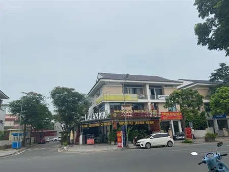 Chủ gửi bán 05 căn bt mặt phố phan kế toại an phú shop villa 162 203m2, đường 27m. giá tốt nhất