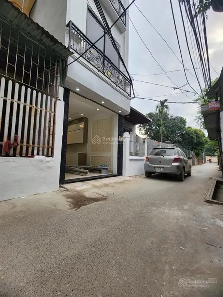 Nhà xuân phương, ô tô đỗ cửa, thang máy nhỉnh 8 tỷ.
