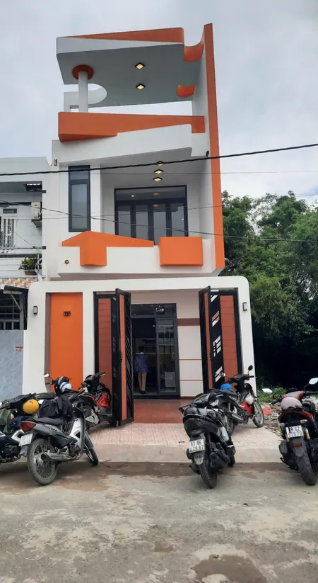 CẦN BÁN GẤP NHÀ CHÍNH CHỦ 3 TẦNG 80M2 GIÁ 1,5 TỶ VÀO Ở NGAY