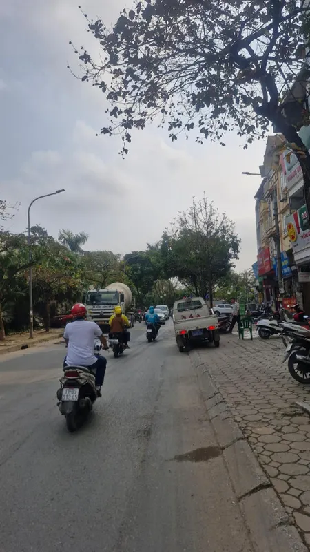 🏢 Chỉ 32.X tỷ.MẶT PHỐ KINH DOANH Kim Giang Thanh Liệt – SỔ VUÔNG ĐÉT – VỈA HÈ KHỦNG

Diện tích 90m², nhà cấp 4, bán đất.