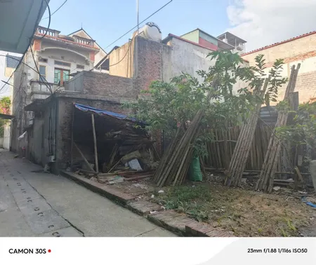 Bán 95,8 m2 đất Yên Lãng Giá chỉ 2,x tỷ đường ô tô full thổ cư đẹp