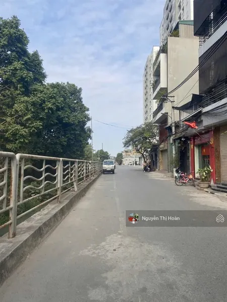 Bán đất khuyến lương 40m25,1 tỷ ba gác đỗ cửa