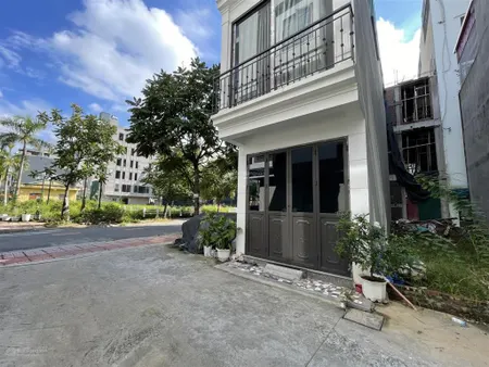 Bán đất tái định cư ngọc thuỵ, 30m2 cạnh công viên đẹp