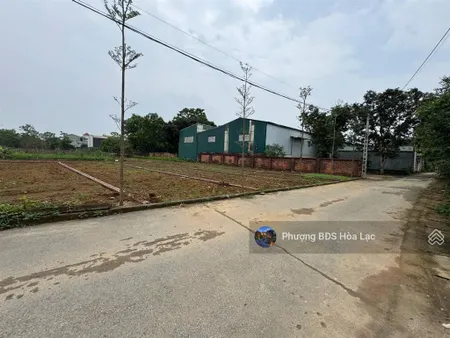 Hơn 4 tỷ xíu có ngay lô đất dt 100m2 tại thôn 7 phú cát, cách đường tl 446 chỉ 50m, cách ql21 1km