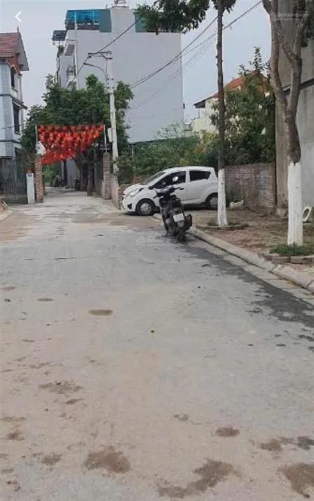 Bán đất đông dư gia lâm bát tràng hà nội vỉa hè ô tô tránh dt 70m2, giá 8.15 tỷ có tl