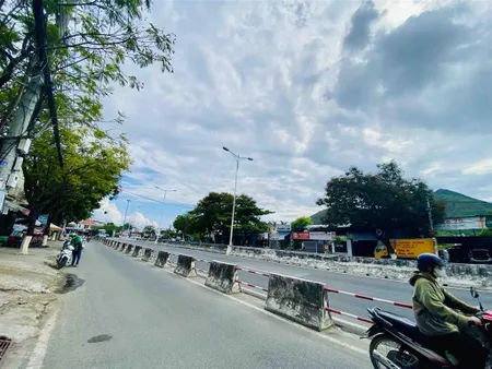 Bán đất đại lộ nguyễn tất thành ngang 10m giá chỉ 30triệu/m2