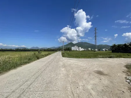 Đất full thổ cư bắc nha trang cách biển 8,5km lô góc đẹp, giá chỉ 1 tỷ 635! đường bê tông 810m