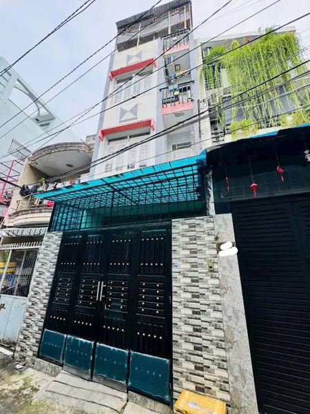 Cần tiền bán nhà có sẵn dòng tiền, 240tr/năm, 3 tầng, 6PN, giá chỉ nhỉnh 6 tỷ