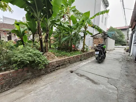 Chỉ 2,95 tỷ bán 42,3m2 đất Lỗ Giao Việt Hùng đường ô tô ngay trục chính thôn