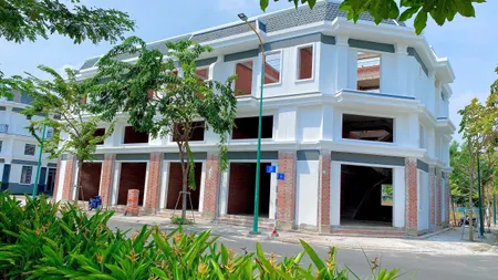 Xây dựng theo mẫu Châu Âu sang trọng – Đầu tư an cư, sinh lời bền vững