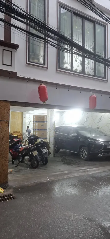 BÁN NHÀ MẶT NGÕ Ô TÔ TRÁNH ĐƯỜNG BẰNG LIỆT. 100M2 - 6 TẦNG.