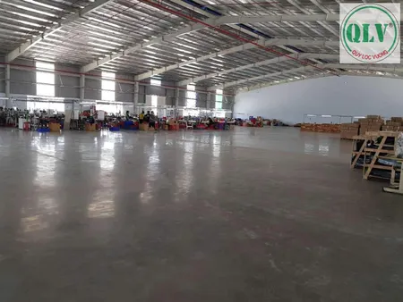 Bán nhà xưởng 8.528 m2 KCN Thành Thành Công giá 95 tỷ.