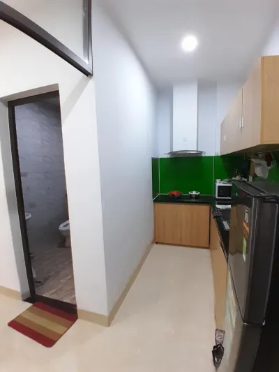 ► MT Man Thiện đường 7.5m gần Cổng Sân Bay, 96m2, 6 tầng, 12 căn hộ hiện đại, 15.x tỷ