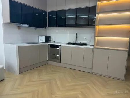 Căn hộ vinhomes royal city r2 130m 3pn full nội thất nhập hơn 15 tỷ