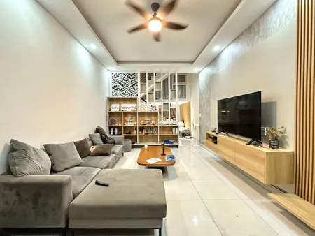 HẺM NHỰA KINH DOANH 8M - Ô TÔ TRÁNH CÓ VỈA HÈ - 64M2 (4.2x15.5) A4 - 4 TẦNG MỚI ĐẸP - TẶNG NỘI THẤT - NGUYỄN XÍ, P26, BÌNH THẠNH - 12.5 TỶ.