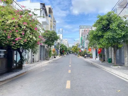 Bán nhà MT đường số 49 ngay Lâm Văn Bền. 5x18m . Giá 15,9 tỷ