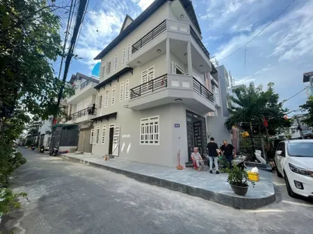 Bán nhà 3 Tầng Căn Góc 2 Mặt Tiền HXH Phạm Văn chiêu p14 Gò Vấp