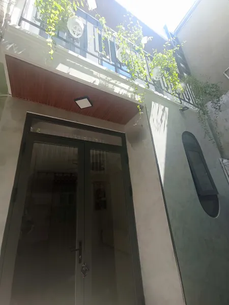 Bán nhà đường Ông Ích Khiêm, 2 Tầng x dtsd 50m2, SHR, nhà mới ở ngay, Quận 11