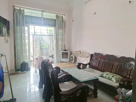 Bán nhà 3 tầng ngay Vimhomes Q9 Nguyễn Xiễn, đường ô tô, 140m2 giá chỉ nhỉnh 6 tỷ