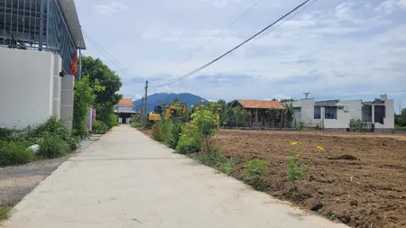 0763615365 Bán đất 140.1m² giá 810 triệu Phường Ninh Hòa Z85