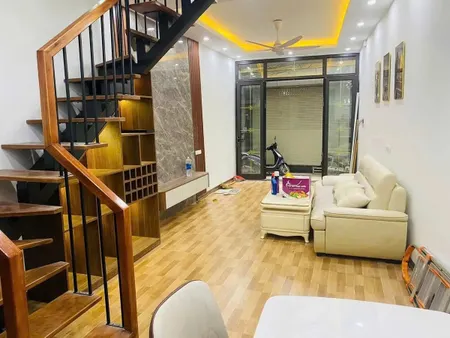 Bán nhà Huyền Kỳ 35mx5 tầng, ngõ rộng, Lô góc,  Ô tô Tránh, gần phố, gần trường, trạm 5.85 tỷ.