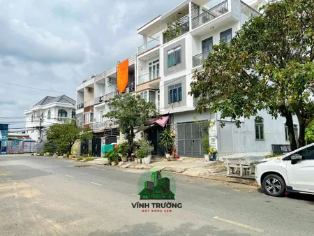 Ra gấp đất 8x14m, khu Đào Sư Tích, gần quận 7, đường 8m, chỉ 8.4 tỷ