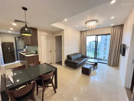 Vinhomes d'capitale. chủ nhà gửi bán 3 căn ( 2pn 2wc, dt 71m2, 8.2tỷ ) view hồ. (tầng 28 18 8)