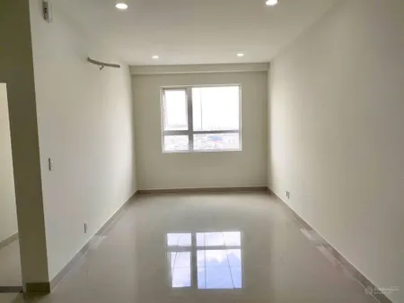 Topaz elite căn 60m2 2 phòng ngủ nhà trống tặng kèm máy lạnh