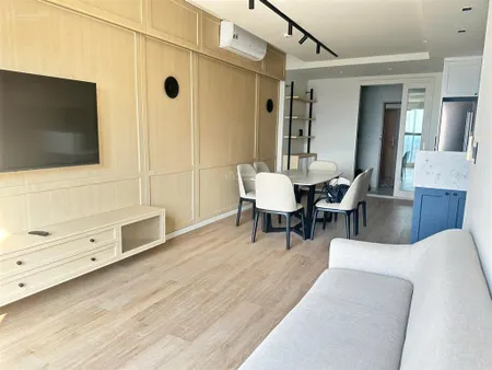 Cần bán ch scenic valley 2, phú mỹ hưng , quận 7, dt 77m2 , 2pn,2wc , có ô xe hơi hâm , giá 7 tỷ