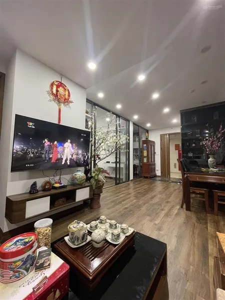 Chính chủ cần bán ch 65m 2n 2w giá 5.15 tỷ tòa n5a lê văn lương, trung hòa nhân chính, cầu giấy