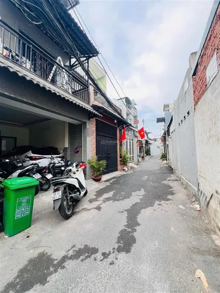 Hiếm 3 tỷ nhỉnh đất đẹp xây nhà ở an cư, gần chợ thủ đức kha vạn cân 55m2 (ngang 4m) chuẩn