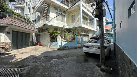 Giá rẻ!!! chính chủ bán nhà nát tiện xây mới gần ngã tư hàng xanh, q. bình thạnh. chỉ 114trđ/m