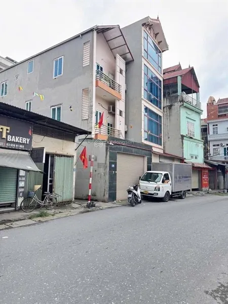Đất vàng cạnh phố #đạihọccôngnghiệp dt #đất 47m ô tô đỗ cửa3 bước ra mặt phố