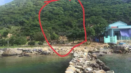 Bán nhanh hơn 5000m2 lô đất đường biển bích đầm nha trang 1.029m² bám biển rộng 24m 5 tỷ 300