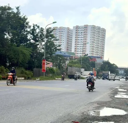 VỪA TIỀN - CÓ ĐẤT PHÂN LÔ - SỔ ĐỎ NỘI ĐÔ - BIÊN GIANG - 52M - MẶT 5M - 4 TỶ: LH 0343804666