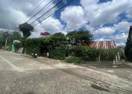 Bán đất biệt thự cô giang, đà lạt góc 3 mặt tiền, giá tốt, gần nhà ga