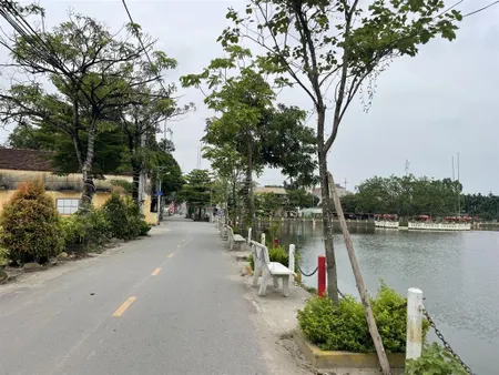 Siêu phẩm châu đài ô tô vào đất, view hồ, cạnh sân chơi, 1 bước ra phố, 49m2, mt 4m, 7.35 tỷ
