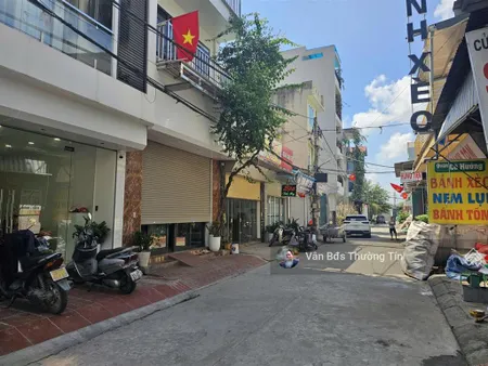 Siêu phẩm lô góc dịch vụ cầu dừa văn bình cũ thường tín dt 81m2 mt 4,56m 123 triệu/m2