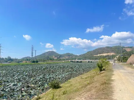 Đất mặt tiền bờ kè view sông tắc cực đẹp vĩnh trung tây nha trang