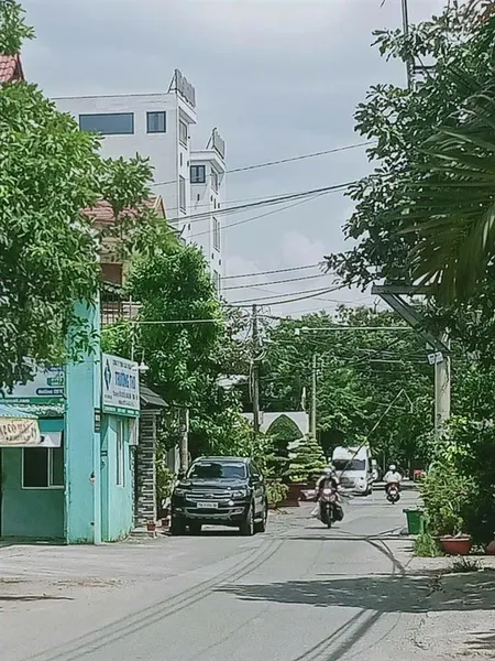 Đất mặt tiền lê thị riêng 12m full thổ cư 5x20 mét. khu dân cư đông đúc, tiện ích đầy đủ